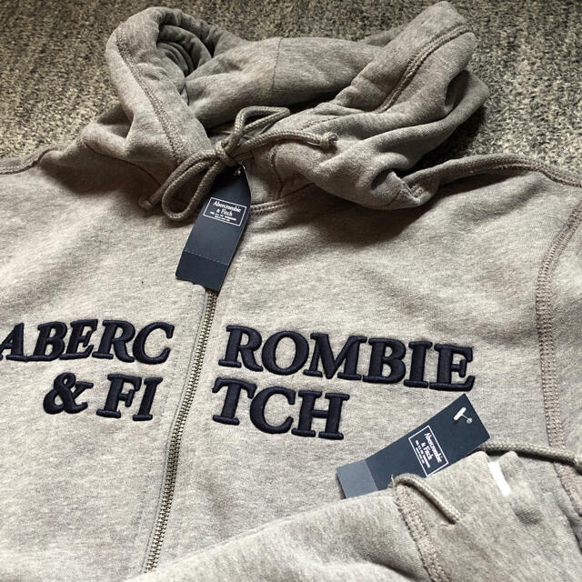 Abercrombie&Fitch - ☆新作！新品未使用タグ付き！アバクロ