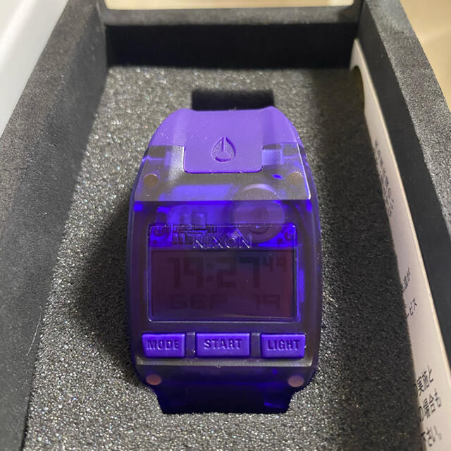 新品未使用　ニクソン　腕時計　コンプS