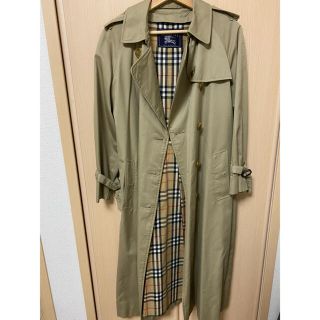 バーバリー(BURBERRY)のBurberry トレンチコート(トレンチコート)