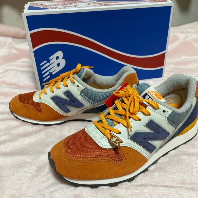 New Balance(ニューバランス)の新品　スニーカー/ニューバランス/new balance/996/24㎝/箱あり レディースの靴/シューズ(スニーカー)の商品写真