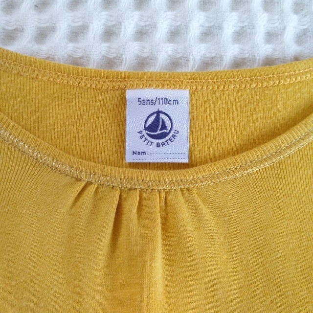 PETIT BATEAU(プチバトー)の☆専用です☆プチバトー　トップス5ans キッズ/ベビー/マタニティのキッズ服女の子用(90cm~)(Tシャツ/カットソー)の商品写真