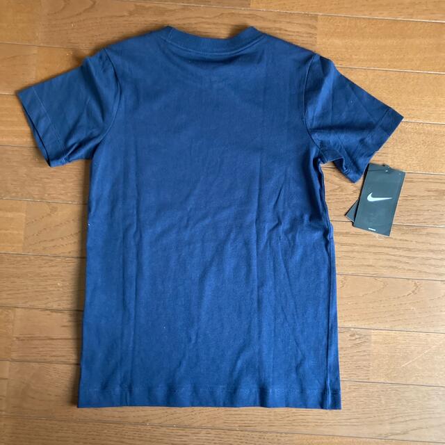 NIKE(ナイキ)のNIKE  Tシャツ　XS キッズ/ベビー/マタニティのキッズ服男の子用(90cm~)(Tシャツ/カットソー)の商品写真