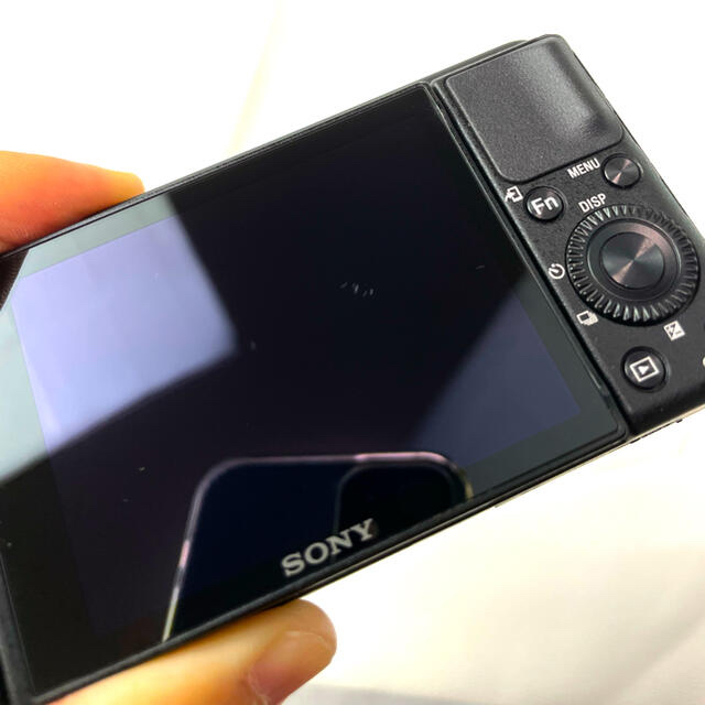 SONY(ソニー)のSONYZV-1  広角レンズ付　バッテリー2個　保証つき スマホ/家電/カメラのカメラ(コンパクトデジタルカメラ)の商品写真