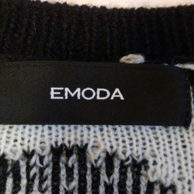 EMODA(エモダ)のEMODA ドットニットトップス レディースのトップス(ニット/セーター)の商品写真