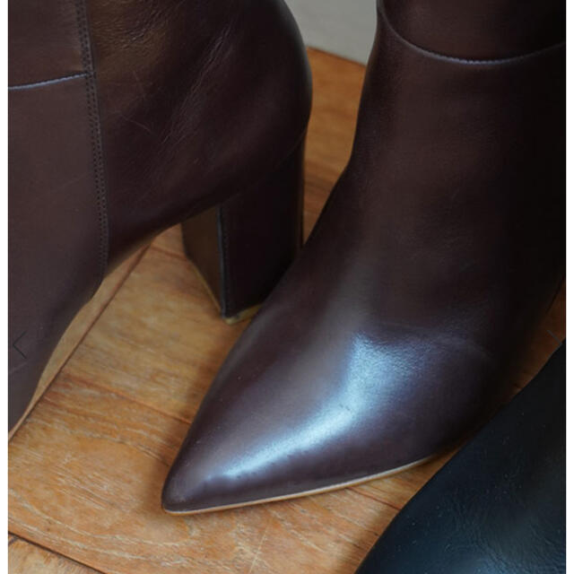 Pippi(ピッピ)の完売！エトレトウキョウロングブーツpippichic ブラウン レディースの靴/シューズ(ブーツ)の商品写真