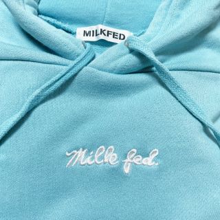 MILKFED. - ミルクフェド パーカー オーバーサイズ 水色 ブルーの通販 ...