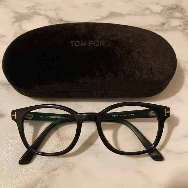 TOM FORD(トムフォード)のTOM FORD トムフォード ウェリントン 黒縁メガネ TF5208 メンズのファッション小物(サングラス/メガネ)の商品写真