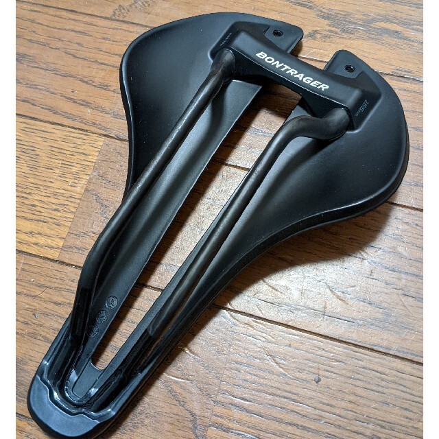 ボントレガー AEOLUS pro 155mm カーボンレール 1