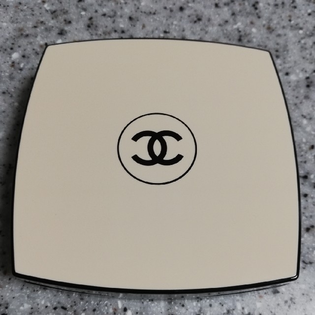 CHANEL　インテンス 1