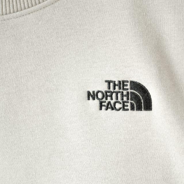 THE NORTH FACE(ザノースフェイス)の限定モデル◆ザ ノースフェイス　オーバーサイズスウェット　UK S　男女兼用 レディースのトップス(トレーナー/スウェット)の商品写真