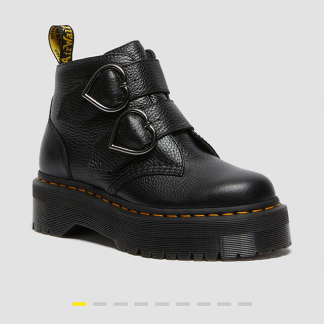 Dr.Martens(ドクターマーチン)の【Dr.Martens】DEVON HEART 2 ストラップ ブーツ レディースの靴/シューズ(ブーツ)の商品写真