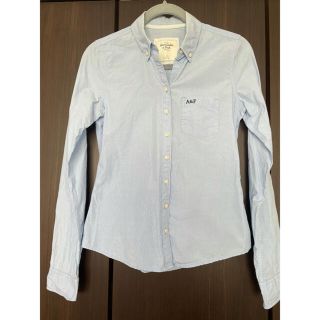 アバクロンビーアンドフィッチ(Abercrombie&Fitch)の【アバクロンビー&フィッチ】シャツ　ブルー　Sサイズ(シャツ/ブラウス(長袖/七分))