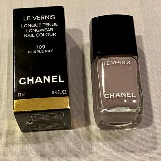 シャネル(CHANEL)のシャネル　ヴェルニ  パープルレイ　未使用新品(マニキュア)