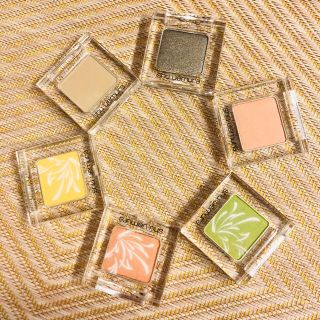 シュウウエムラ(shu uemura)の未使用★シュウウエムラ アイシャドウ  6点セット(アイシャドウ)