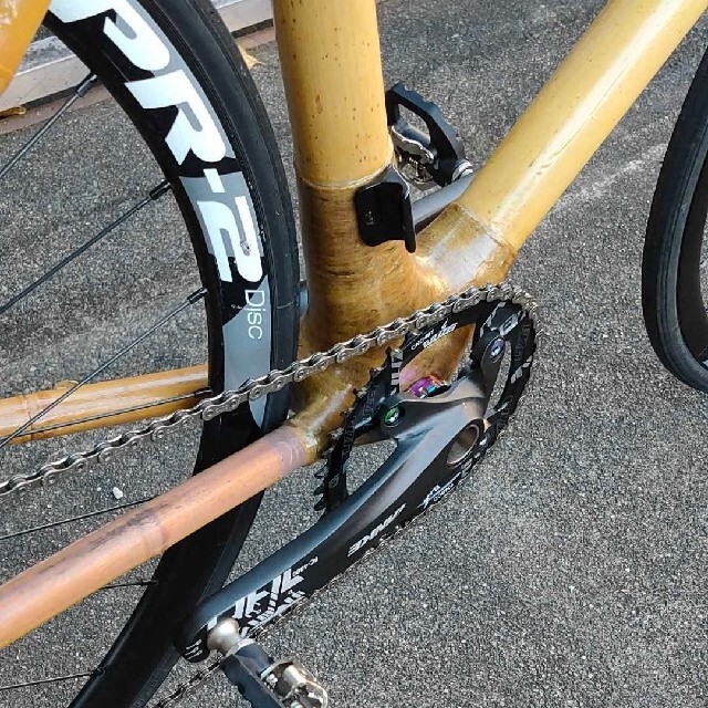 送料込　竹製フレームロードバイク完成車　1x11s ディスクブレーキ スポーツ/アウトドアの自転車(自転車本体)の商品写真