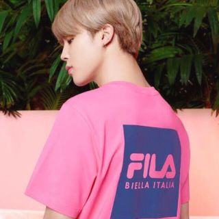 ボウダンショウネンダン(防弾少年団(BTS))のBTS FILA コラボTシャツ(Tシャツ(半袖/袖なし))