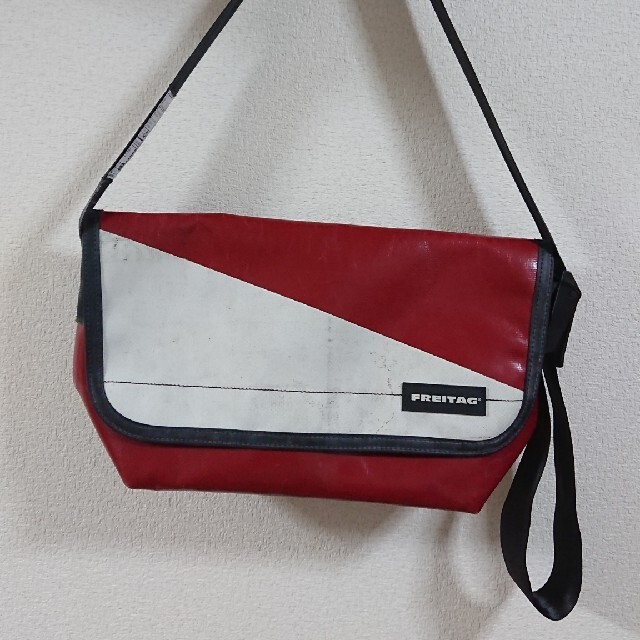 FREITAG(フライターグ)のFREITAG SURFSIDE6 メンズのバッグ(メッセンジャーバッグ)の商品写真