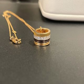 ブシュロン(BOUCHERON)の美品　ブシュロン　キャトル　クラシック　フルダイヤ　ペンダント　ネックレス(ネックレス)