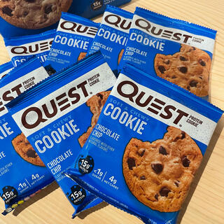 Quest Nutrition　プロテインクッキーチョコチップ　8袋(プロテイン)