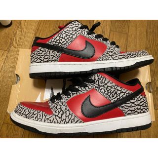 シュプリーム(Supreme)のNIKE SB DUNK LOW SUPREME "RED CEMENT"(スニーカー)