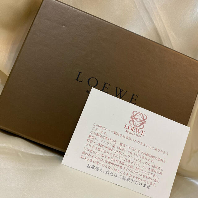 LOEWE(ロエベ)の未使用☆LOEWE ロエベ レザーコインケースセット アナグラム 赤・ネイビー レディースのファッション小物(コインケース)の商品写真