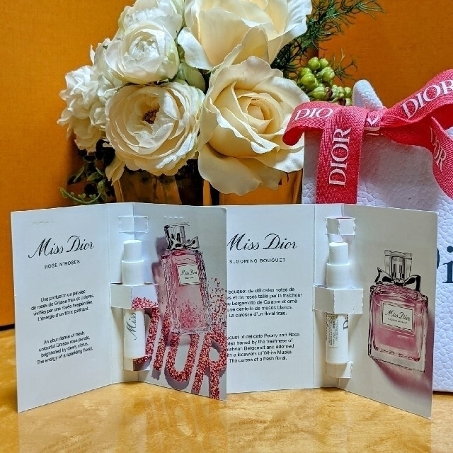 Dior(ディオール)のDiorミスディオールローズ＆ローズブルーミングブーケ♡ショッパー付き♡ コスメ/美容の香水(香水(女性用))の商品写真