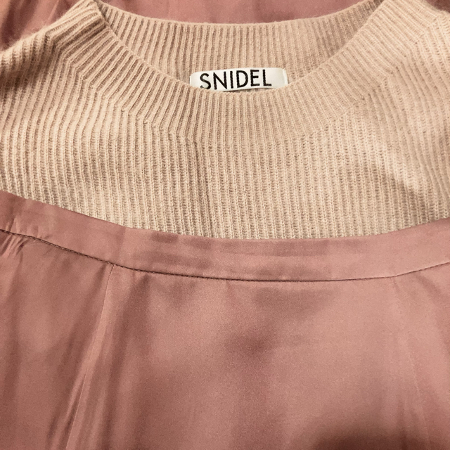 SNIDEL(スナイデル)のsnidel ニットスカートセットアップ レディースのレディース その他(セット/コーデ)の商品写真