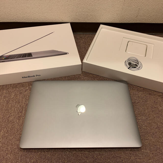 スペースグレイ年版MacBook Pro 15 2018 Core i9 32GB 1TB AC+