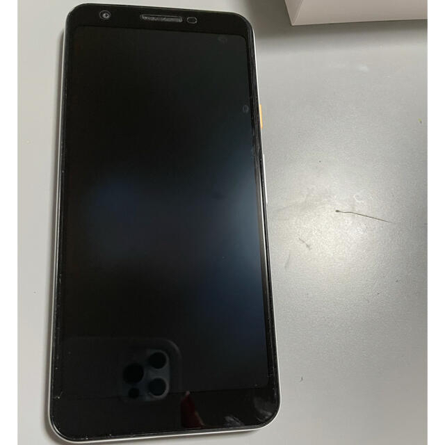 Google Pixel(グーグルピクセル)のpixel 3a cleary white ホワイト　SIMフリー スマホ/家電/カメラのスマートフォン/携帯電話(スマートフォン本体)の商品写真