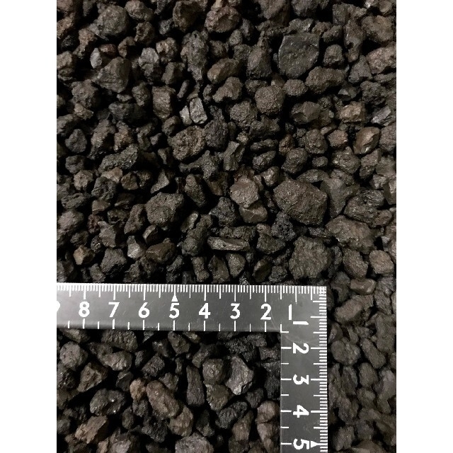 【mi様専用】富士砂 荒目(10～20mm) 2000g ハンドメイドのフラワー/ガーデン(その他)の商品写真