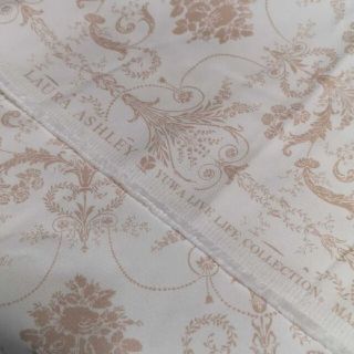 ローラアシュレイ(LAURA ASHLEY)のローラアシュレイ 生地　ツイル ダマスク ジョゼッテ　110×50cm ベージュ(生地/糸)