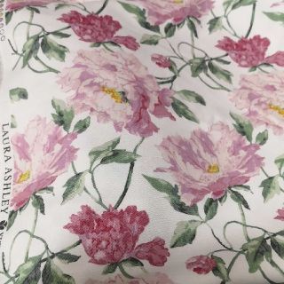 ローラアシュレイ 花柄 生地/糸の通販 100点以上 | LAURA ASHLEYの ローラアシュレイ 花柄 生地/糸の通販 100点以上 | LAURA ASHLEYの