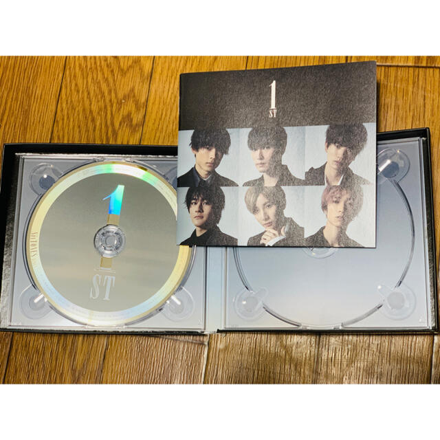 SixTONES 1ST(音色盤) 初回限定盤B CDのみ エンタメ/ホビーのCD(ポップス/ロック(邦楽))の商品写真