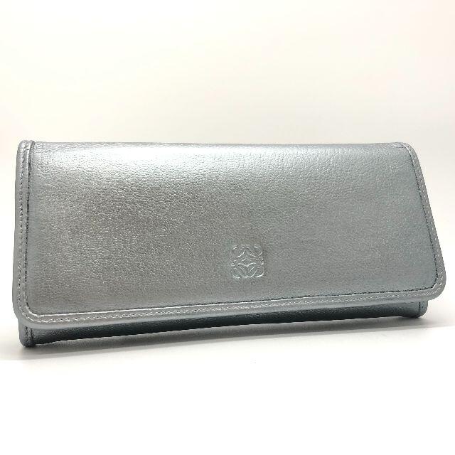 LOEWE - 【美品】ロエベ 二つ折り長財布 レザー シルバー