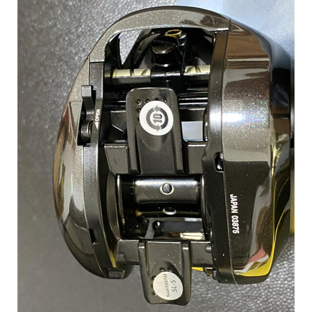 SHIMANO(シマノ)の【新品未使用】シマノ 18 アンタレスDC MD XG LEFT（左ハンドル） スポーツ/アウトドアのフィッシング(リール)の商品写真