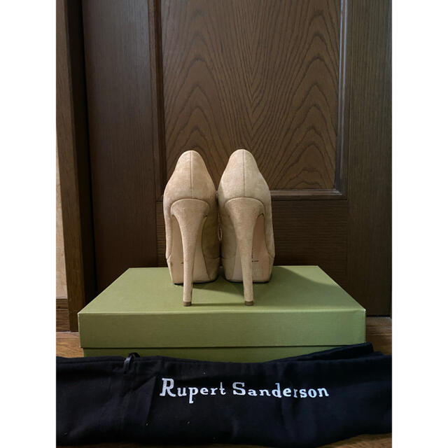 RUPERT(ルパート)のRupert Sanderson パンプス　ベージュ　美品　23.5 36 レディースの靴/シューズ(ハイヒール/パンプス)の商品写真