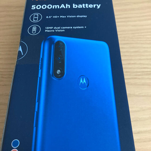 Motorola(モトローラ)のmoto e7 power   コーラルレッド スマホ/家電/カメラのスマートフォン/携帯電話(スマートフォン本体)の商品写真