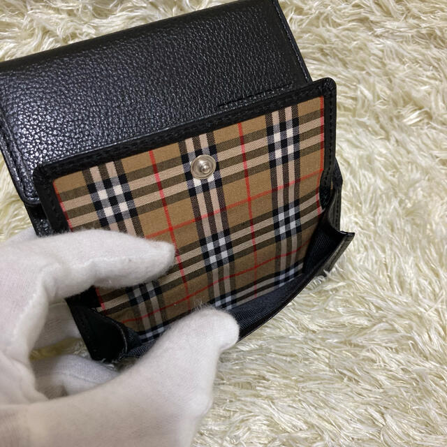 BURBERRY(バーバリー)の【新品】バーバリー　5連　キーケース　ノバチェック　レザー　収納○　ブラック  レディースのファッション小物(キーケース)の商品写真