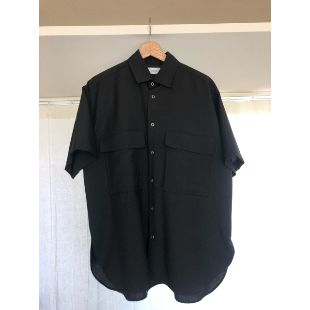 marka(マーカ)のmarka FLAP POCKET SHIRTS 1 BLACK メンズのトップス(シャツ)の商品写真