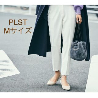 プラステ(PLST)のほぼ新品＊PLST 美脚あったか＊ 裏起毛ストレッチクロップドスティックパンツ(カジュアルパンツ)