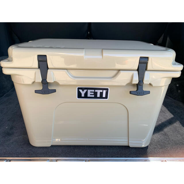 YETI イエティ クーラーボックス　タンドラ35