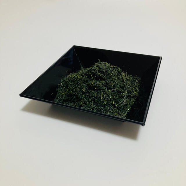 奈良県産　大和茶　煎茶 100g 4本　緑茶　茶葉　中尾農園 食品/飲料/酒の飲料(茶)の商品写真