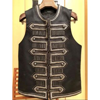 グッチ メンズベストの通販 31点 | Gucciのメンズを買うならラクマ
