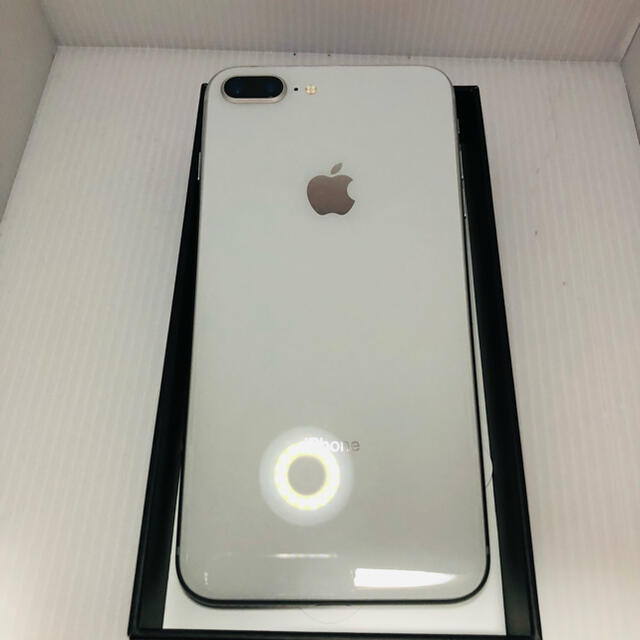 Apple(アップル)のiPhone8 plus 美品 スマホ/家電/カメラのスマートフォン/携帯電話(スマートフォン本体)の商品写真