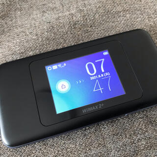 ファーウェイ(HUAWEI)のSpeed Wi-Fi NEXT W06 ブラックxブルー(スマートフォン本体)