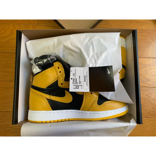 NIKE(ナイキ)のNIKE GS AIR JORDAN 1 HIGH OG "POLLEN" レディースの靴/シューズ(スニーカー)の商品写真