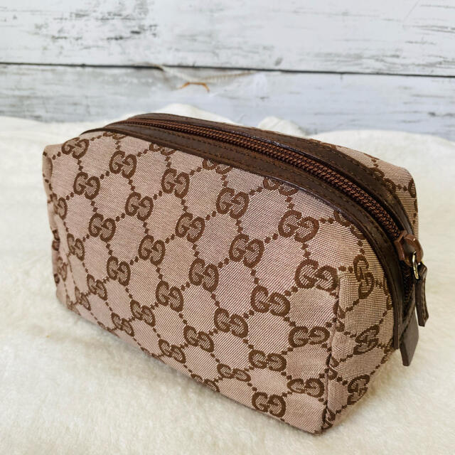 Gucci - 【良品】GUCCI グッチ GG柄 ミニポーチ 化粧ポーチ キャンバス