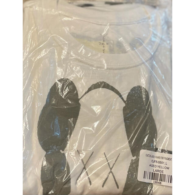 FRAGMENT(フラグメント)のfragment × travis × kaws コラボTシャツ メンズのトップス(Tシャツ/カットソー(半袖/袖なし))の商品写真