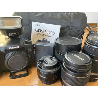 キヤノン(Canon)の一眼レフ　Canon8000D レンズ4本付き(デジタル一眼)