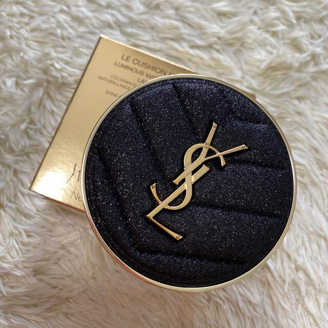 Yves Saint Laurent Beaute(イヴサンローランボーテ)の新品未開封✨YSLクッションファンデ コスメ/美容のベースメイク/化粧品(ファンデーション)の商品写真